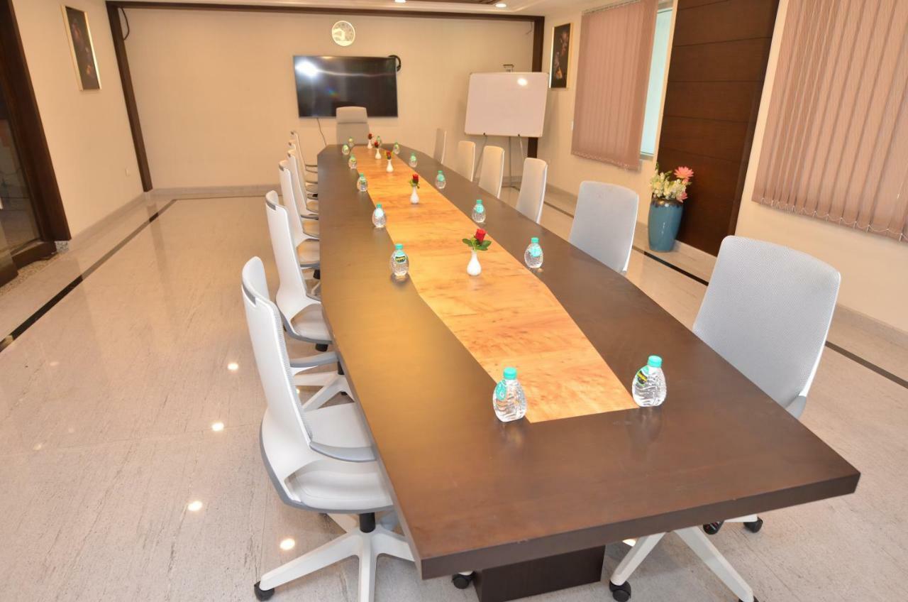 Casa In Luxury Suites Thiruvananthapuram Εξωτερικό φωτογραφία